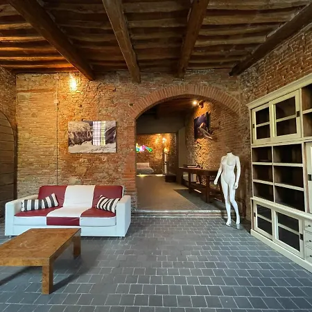 Apartment The Open Space In Historic Center *